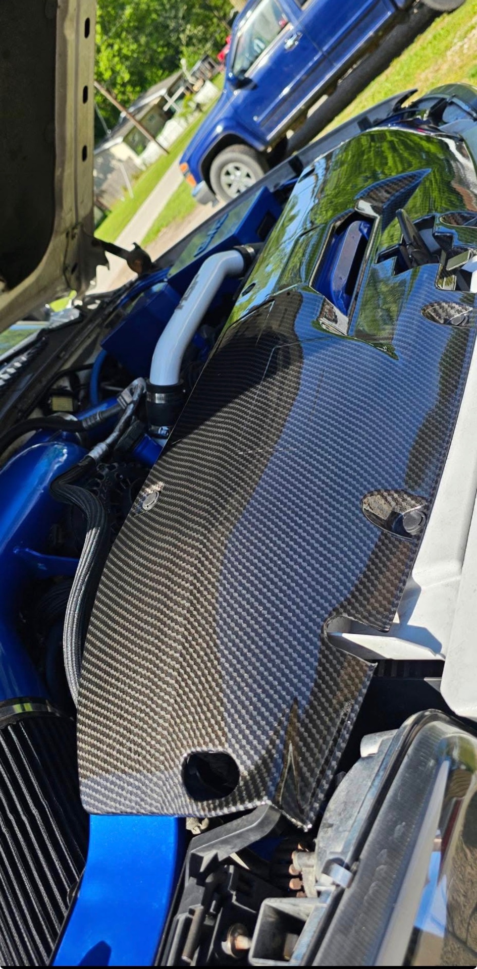 Radiator Shroud · Carbon Fiber